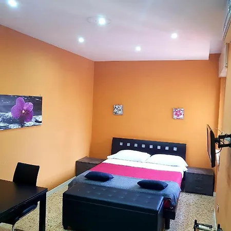 Bed and Breakfast Centralstationhouse Νάπολη